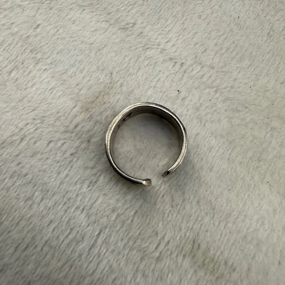 Vintage Sterling Silver Toe Ring Celtic Knot Triquetra Adjustable Size 2